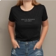 Camiseta preta na Modelo